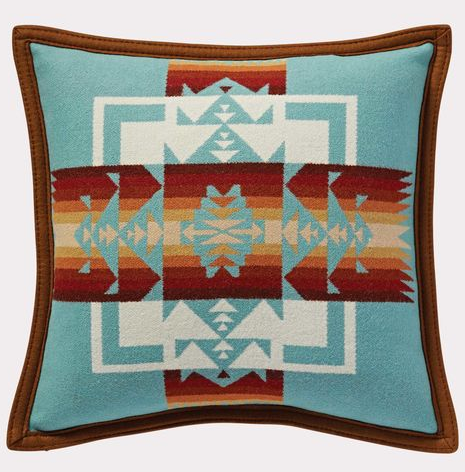 3セット✦クッション　フェザー&ダウン Chief Joseph Pillows Chief Joseph Pillow (Down Fill) – Tippy Canoe