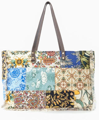 Sundial Hollow Weekender Bag