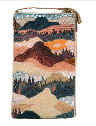 Mountain Range Smart Phone Club Bag