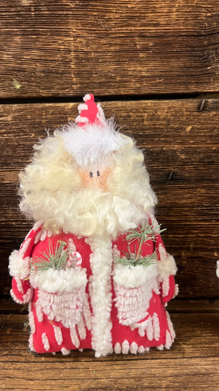 Santa w/ Candy Cane in Pocket H-39
