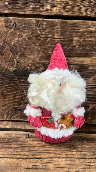 Santa w/ Pocket of Gifts H-40