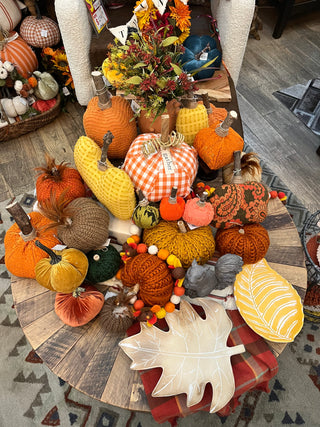 Fall decor including Pumpkins and leaves