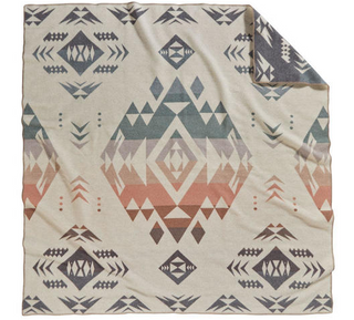 Queen Size | Pendleton | Tippy Canoe Durango, CO Queen Size | Pendleton | Tippy Canoe Durango, CO